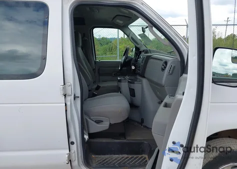 2010 Ford E-150 Commercial/Recreational из США, поврежденный, VIN 1FTNE1EW0ADA53172